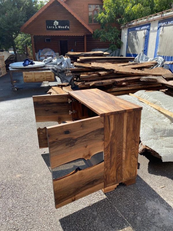 Custom 105cm x 25cm x 80cm Walnut Table, Wood Epoxy Resin Credenza, Walnut Epoxy Accent Cabinet, Epoxy Server, Epoxy Credenza for Chedburn Supply