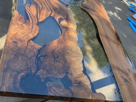 Epoxy Table, Epoxy Dining Table, Walnut Epoxy River Table, Custom 84” x 42” Walnut Wood Smokey Gray Epoxy Table Order for Schaun For Sale