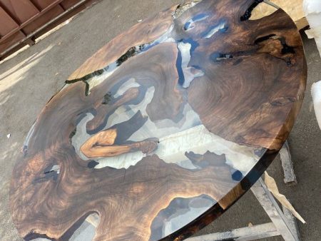 Walnut Round Table. Epoxy Dining Table, Epoxy Resin Table, Custom 48” Diameter Round Table, Clear Epoxy Dining Table, Order for Rhiannon Online now